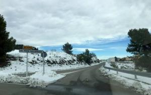 L'endemà de la nevada encara s'acumulen gruixos importants a Sant Joan de Mediona