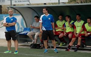 L'entrenador Josu Julian a la banqueta