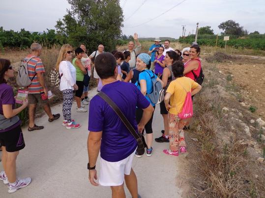 Les caminades per les rutes de pedra seca de l’Arboç han estat una de les activitats més concorregudes. J. Luque