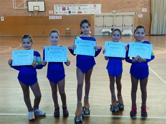 Eix. Les patinadores del Club Patí Calafell