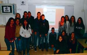 L'Institut Eugeni dOrs de Vilafranca obre una App per interactuar amb els seus alumnes