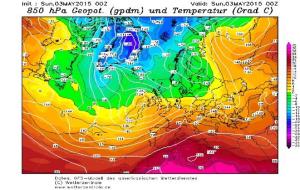 Mapa de temperatures a 850hPa durant el diumenge 3 de maig de 2015