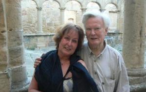 EIX. Marc Egger i Andrea Zurek lestiu de 2012 en el claustre del convent de Sant Salvador dHorta 