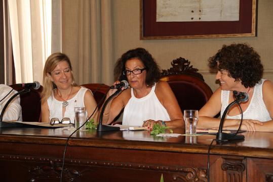 Mercè Foradada convida vilanovins i vilanovines a gaudir de la Festa Major. Ajuntament de Vilanova