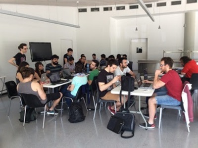 Ajuntament de Vilanova. Neàpolis ha acollit al llarg del cap de setmana la hackaton en lentorn de la 'Internet de les coses'