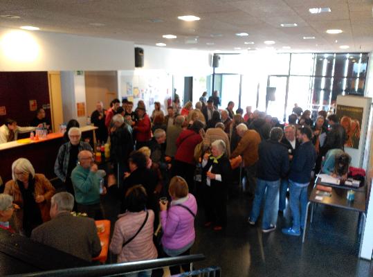 Òmnium Garraf. Òmnium Garraf celebra el Superdissabte amb l'horitzó del 27S