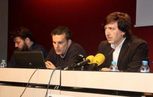 Pablo Sancho, membre de l'organització del MOST, i Xavier Fornos i Manel Balaguer, co-directors del festival