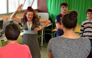 Pepa Plana i lalumnat de la USEE