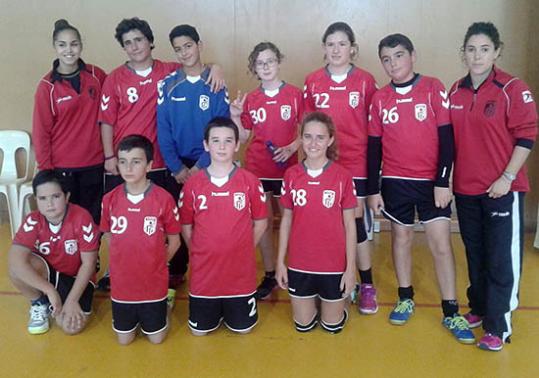 Plantilla de l'infantil mixt del CEH Vendrell. Eix