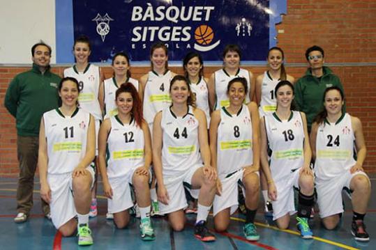 Eix. Plantilla del sènior femení A del CB Sitges