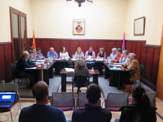 Ple municipal de Santa Margarida i els Monjos. EIX