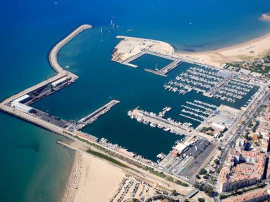 Eix. Port de Vilanova