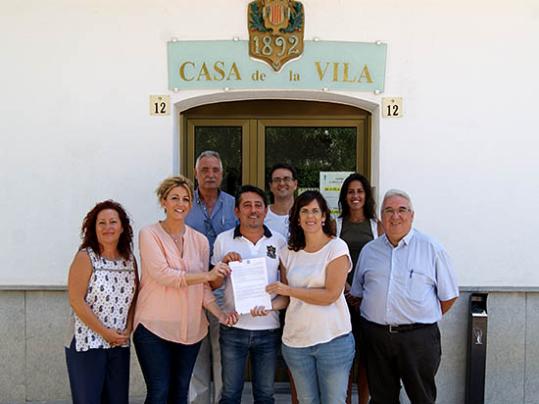 Presentació de la convocatòria d’un ple extraordinari a Cunit. Eix