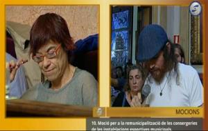 Presentació de la moció pels treballadors al ple municipal. Canalblau.cat