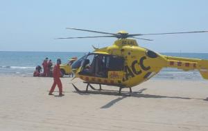 Rescat un banyista a la platja de Cunit