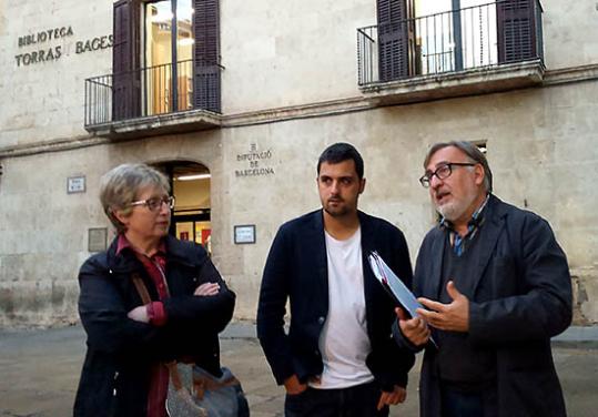 Roda de premsa de la presentació de la moció. Eix