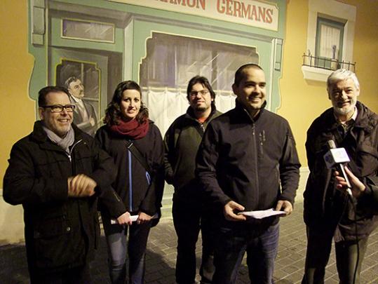 Eix. Roda de premsa de Som Poble per denunciar aquests fets