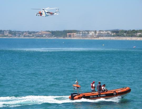 Simulacre d'emergència al port de Coma-ruga. EIX