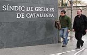 Tornarem a recórrer al Síndic de Greuges i a la via del contenciós administratiu. Eix
