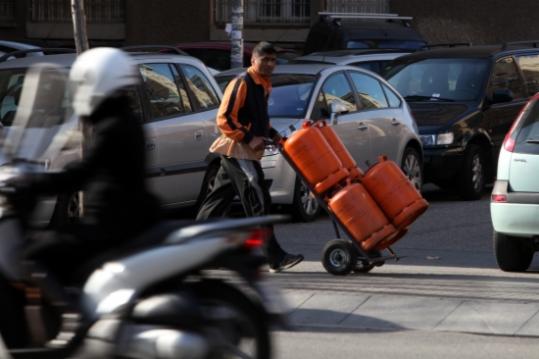 Un distribuïdor de bombones de butà a Barcelona. ACN