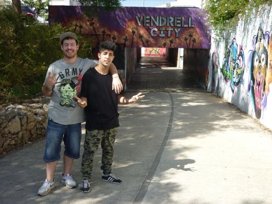 Un grafit que ha estat una creació original de l’artista vendrellenc Sero. Ajuntament del Vendrell