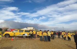 Una setantena de voluntaris del Penedès i Garraf, a l'incendi d'Òdena