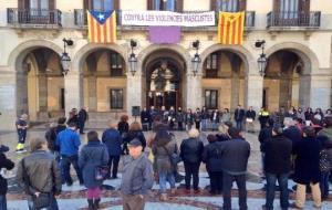 Vilanova commemora el Dia per a l'eliminació de la violència envers les dones. Ajuntament de Vilanova