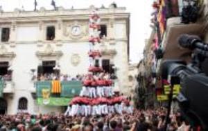 3 de 10 amb folre i manilles de la Colla Vella dels Xiquets de Valls, descarregat a la Diada de Sant Fèlix