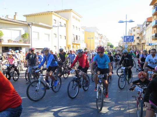 542 participants a la bicicletada de Santa Margarida i els Monjos. EIX
