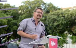 Acte de campanya d'En Comú Podem als Jardins de Francesc Macià de Vilanova i la Geltrú, amb el cap de llista, Xavier Domènech 