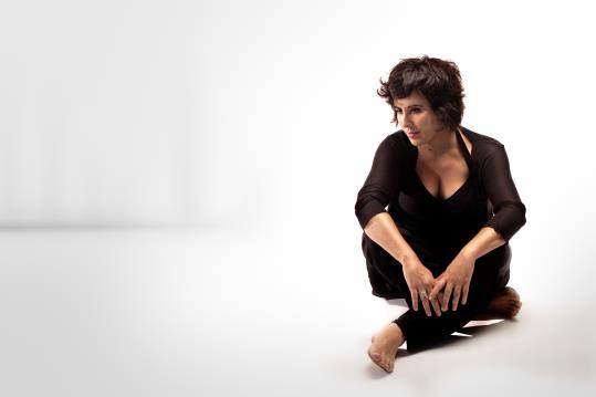 Celeste Alías canta grans clàssics llatinoamericans