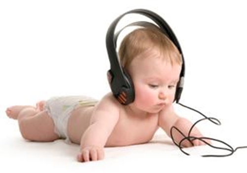 Jugant amb la música... en família