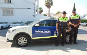 Agents de la Policia Local de Sant Pere de Ribes amb els nous uniformes. Ajt Sant Pere de Ribes