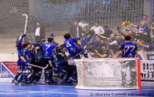 Alegria dels jugadors del CP Vilafranca a la passada Copa CERS. Eix