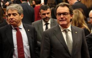 Artur Mas, sortint de l'hemicicle després del segon debat d'investidura. ACN