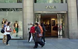 Botiga de roba Zara a Portal de l'Àngel. ACN
