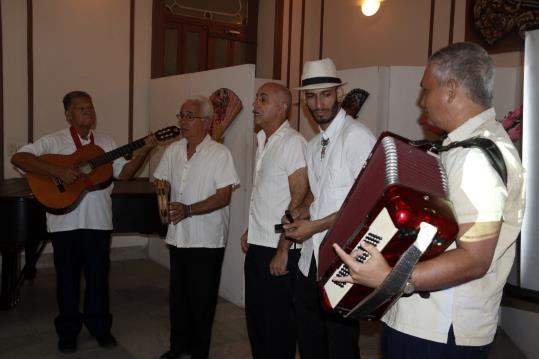 Cantada d'havaneres al Casal Català de l'Havana