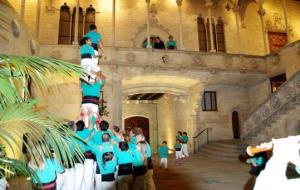 Carles Puigdemont rep els Castellers de Vilafranca a la Generalitat. Castellers de Vilafranca