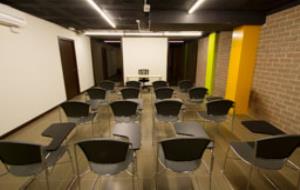 Coloured Seeds és un coworking de capital privat i sense ànim de lucre