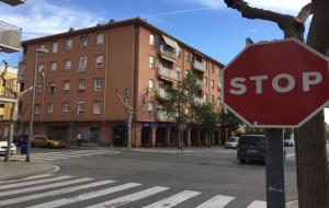 Cruïlla entre els carrers de l'Aigua i Menéndez Pelayo, a Vilanova
