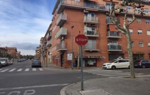 Cruïlla entre els carrers de l'Aigua i Menéndez Pelayo, a Vilanova