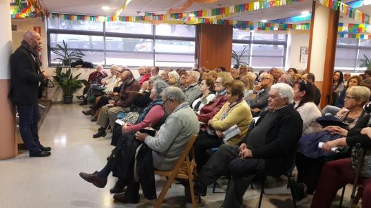 Debat sobre el testament vital i la mort digna amb la gent gran del Garraf. CC Garraf