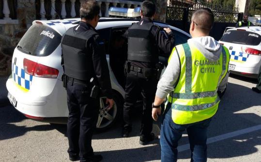 Desmantellada a Valldemar una plantació de marihuana i detingudes dues persones. Ajuntament de Calafell