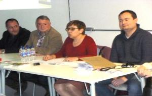 D’esquerra a dreta, Sergi Sedó, Joan Sans, Rosa M. Provencio i Alfons Ribas a l’Assemblea de l’ACP . A. Urpí