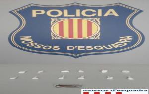 Detingut un home que portava droga amagada al canvi de marxes del seu cotxe a Sant Sadurní . Mossos d'Esquadra