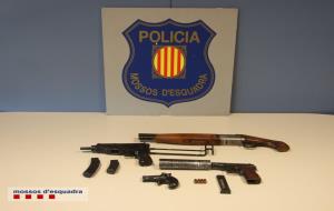 Diners, drogues i estris comissats pels Mossos d'Esquadra en l'operatiu del cas Freddy