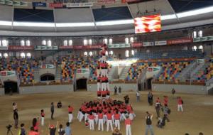 El 3 de 7 dels Xiquets de Hangzhou a l'interior de la Tarraco Arena Plaça l'any 2012. Ajuntament de Tarragona