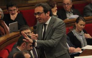El conseller de Territori i Sostenibilitat, Josep Rull, en un moment del Ple del Parlament d'aquest dimecres 17 de febrer. ACN