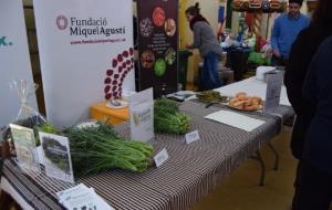 El Mercat del Centre de Vilanova i la Geltrú acull un tast d’espigalls i l’entrega de premis del concurs '1.000 maneres de cuinar' aquest producte