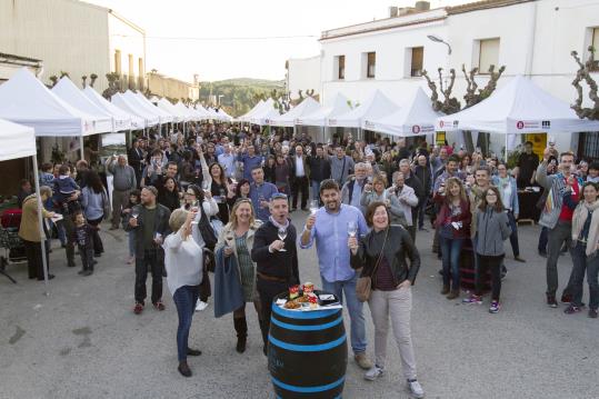 El MicroVi atrau més de 1.500 visitants a Avinyonet del Penedès. EIX